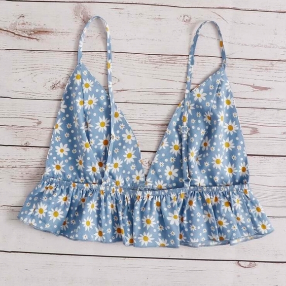 🌈 Floral crop top - Picture 3 of 4